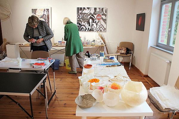 Workshop mit Inga Carrière Objekte aus Papier – Einführungskurs